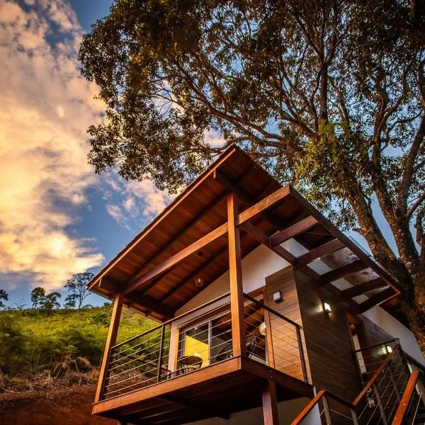 Recanto Águas Nascentes - Chalé Casal com Hidromassagem, hotel in Pedra Menina