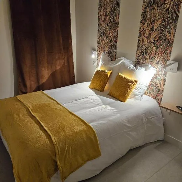 Auberge du Prieuré、Saint-Angelのホテル