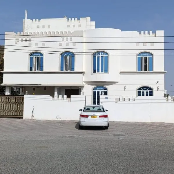 Leyla, hotel in Seeb