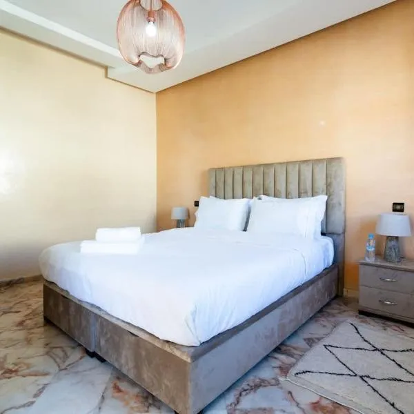 Maison avec Piscine Proche Plage, hotel v destinaci El Harhoura