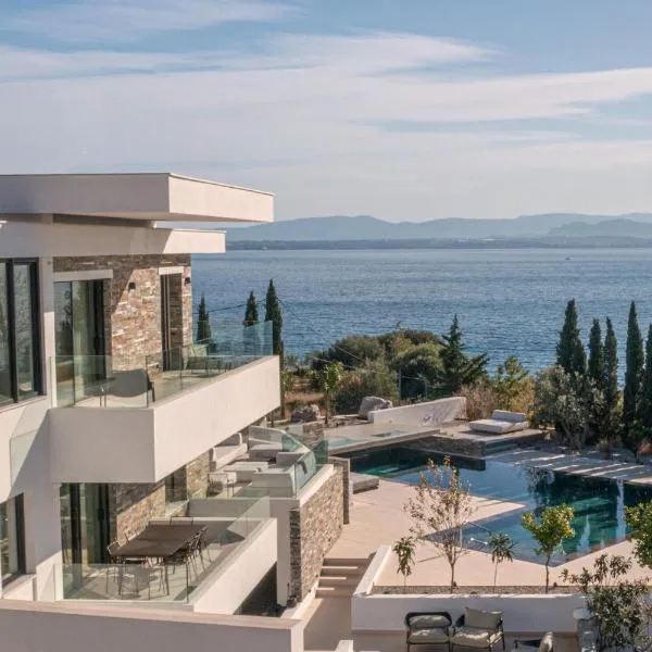 Elia Cove Luxury Villas & Residences, hotel v destinaci Korint