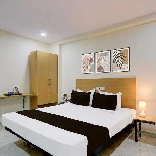 Super Townhouse Kukatpally Formerly SV Royal, hotel in Hyderabad