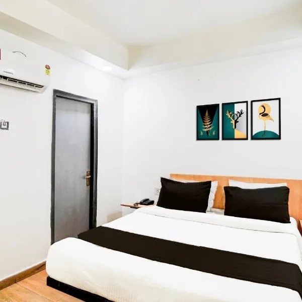 Super Collection O Dallupura Road Noida, hotel in Noida
