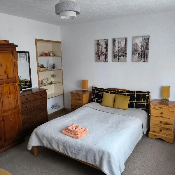 Rustic Harmony - Edinburgh Airport near, 8mi, ξενοδοχείο σε Rosyth