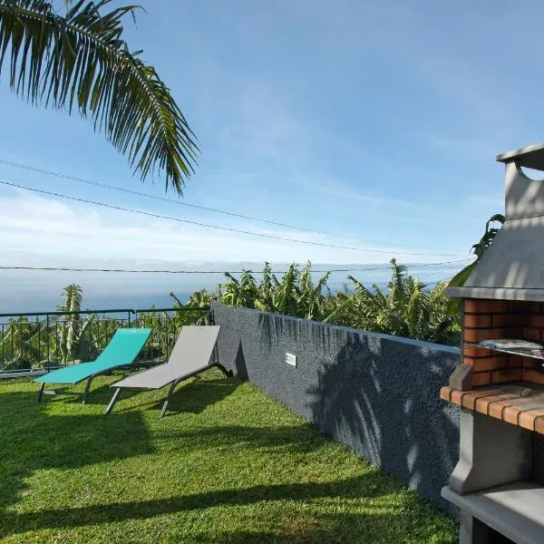 Capelos, hotel ve Funchalu