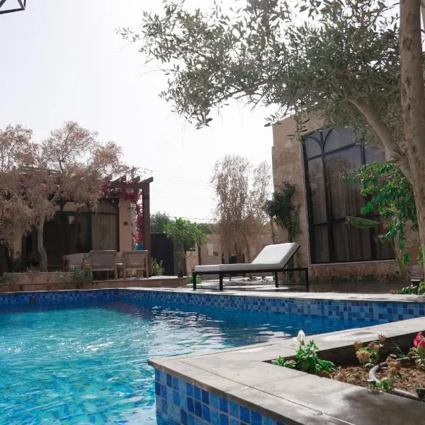 Voyage Itlalat Resort منتجع وشاليهات فوياج اطلالات, hotel in Al ‘Uyaynah