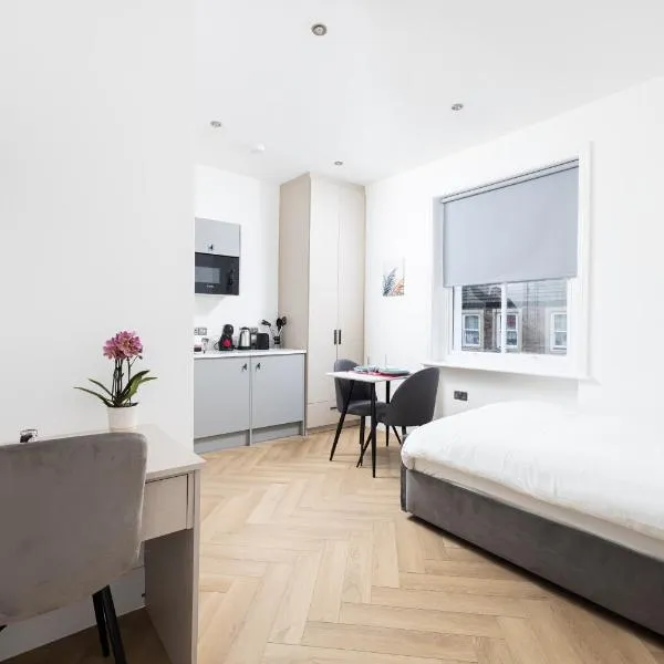 Charmstay Kensington Olympia, hotel in London