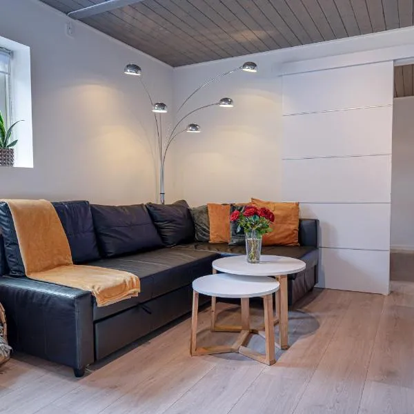 KS Apartment Modern & cozy flat 20 min from Bergen centre, hotel in Espeland