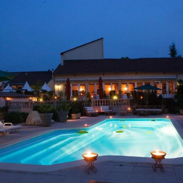 Demeures & Châteaux Domaine de la Grange de Condé, Hotel in Condé-Northen