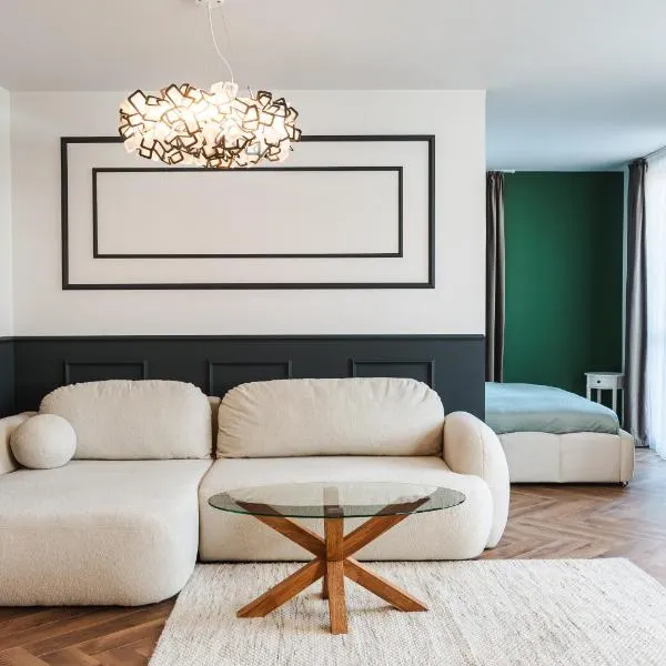 Уютно Студио Verde Suites 33, ξενοδοχείο στο Μπλαγκόεβγκραντ