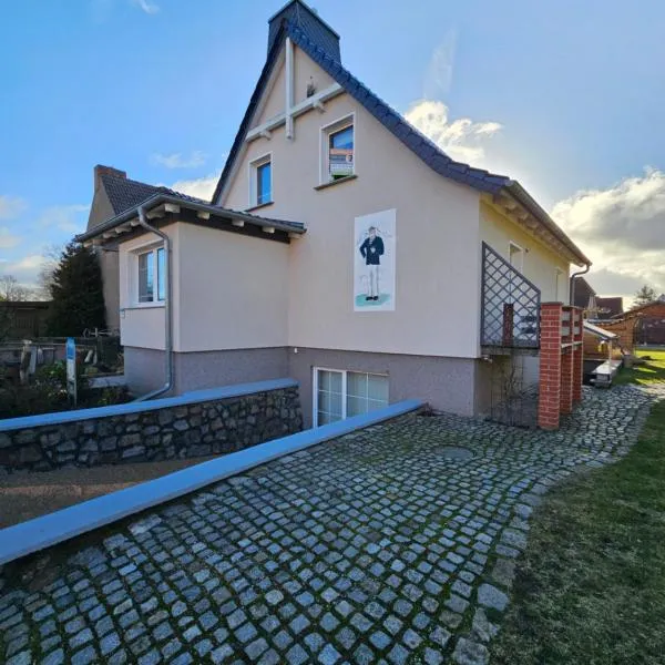 Kapitänshaus - Wolkenstube, hotel v destinaci Barth
