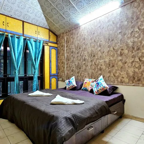 Elephant House - Boutique Hostel & CoWork, hotel in Méribel Village