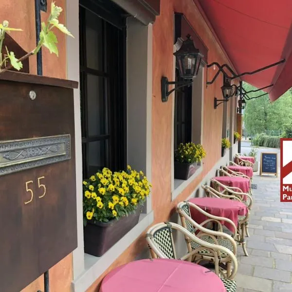 Hotel Auberge Rustique, hotel di Beaufort