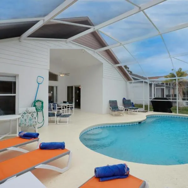 Making Dreams 4BR Family Villa with Pool and Game Room Near Disney Parks, хотел в Кисими