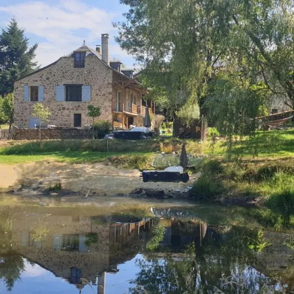 Chez Patoue Gîte et Chambre d'hôtes, hotel in Sanvensa