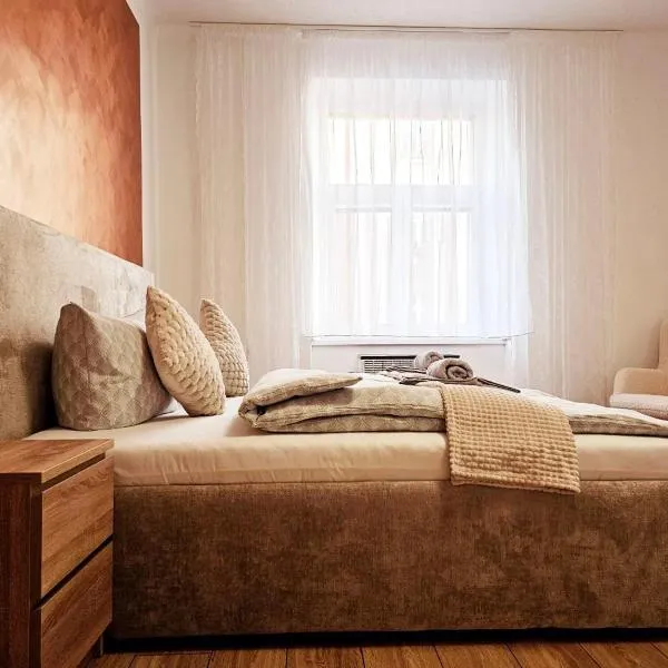 Luxusní apartmán v centru Hradce Králové - Balkon, Wi-Fi, Netflix zdarma, ξενοδοχείο σε Χράντετς Κράλοβε