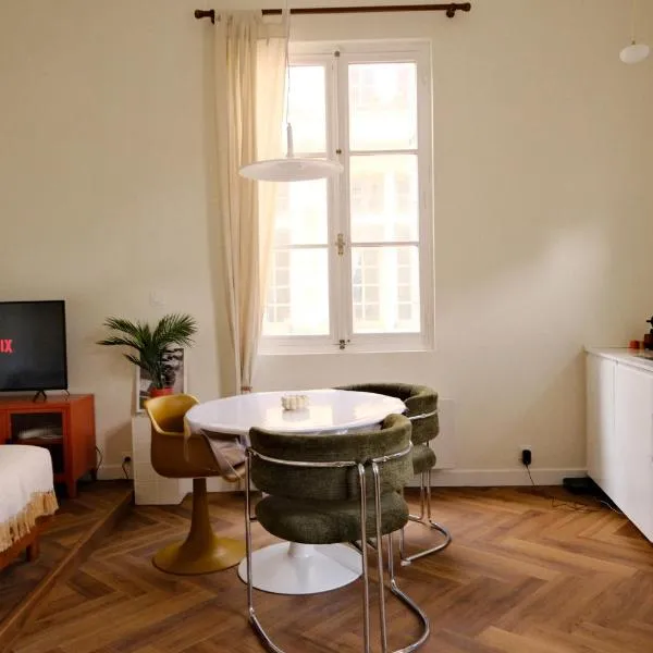 CASA DOM ARMANDO - Climatisation & Cente-ville, hôtel à Montpellier