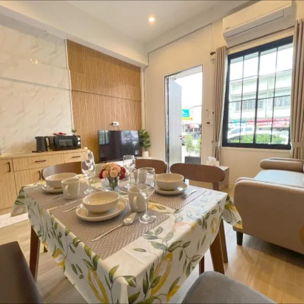 Sri House at Supasarnrangsan, hotel in Hat Yai