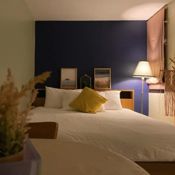 Cozy 1br walk to BTS and Airport Rail Link Close to Malls m11, hotel em Bangkok