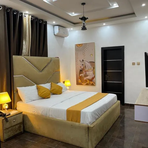 CZ Hotel, hotel a Port Harcourt