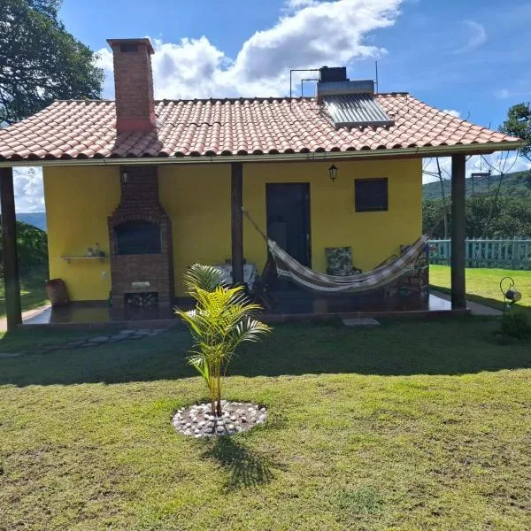 Chalé Mirante Da Guapiara, hotel v destinaci Aiuruoca