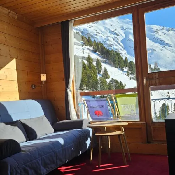 Plein Sud, skis aux pieds, linge & ménage inclus---South-facing, SKI-IN-OUT, all included---Arc 2000, Le Varet, Hotel in Arc 2000