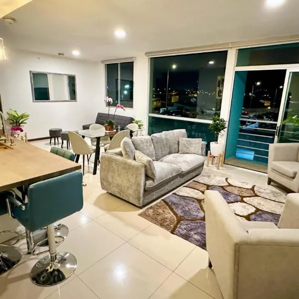 Modern, large and equipped, hotel a San José