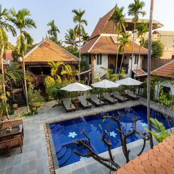 Khmer Lodge - Eco-Lodge，位于Phumĭ Réach Born的酒店