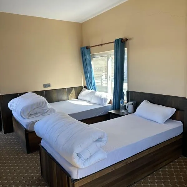 Hotel Siddhartha & Khanglo Thakali Bhancha Ghar, hotel u gradu Muktināth