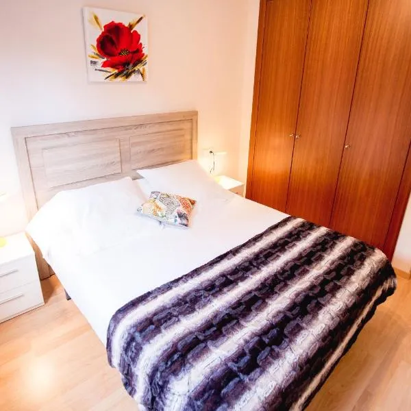 Apartaments Ashome, hotel u gradu 'Canillo'