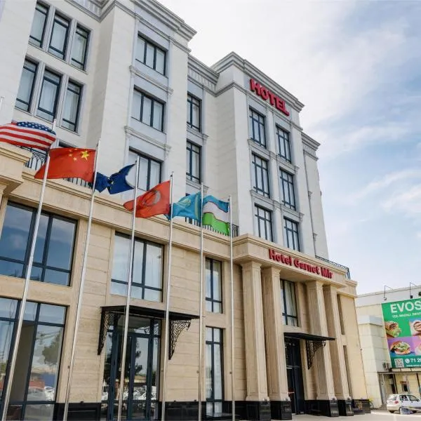 Garnet Mir Hotel, hotel v destinaci Taškent