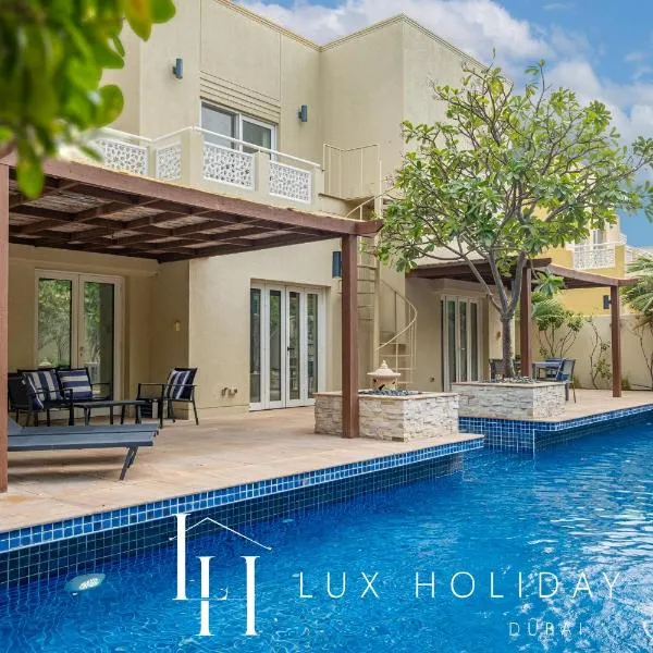LUX The Meadows 5 Bed Villa, hotell Dubais