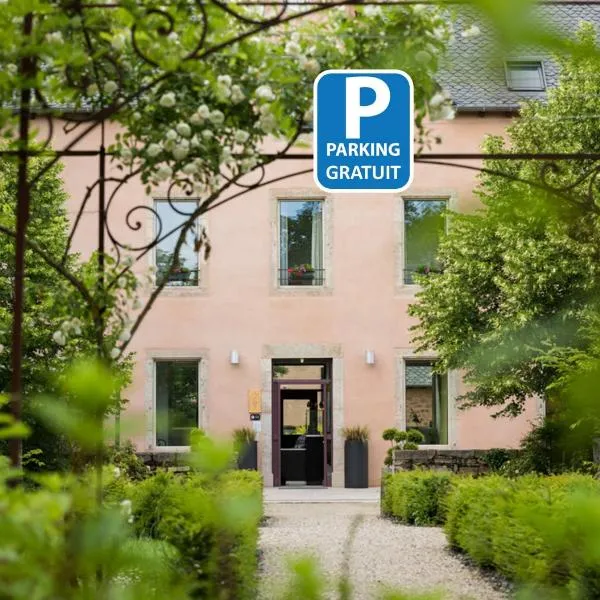 HÔTEL LA FERME DE BOURRAN RODEZ - parking privé gratuit, hotel v destinaci Rodez