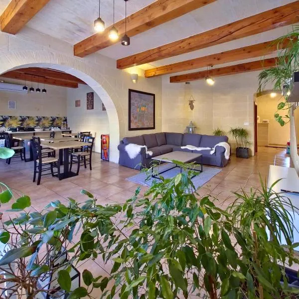 Sunny Villa, hotel in Nadur