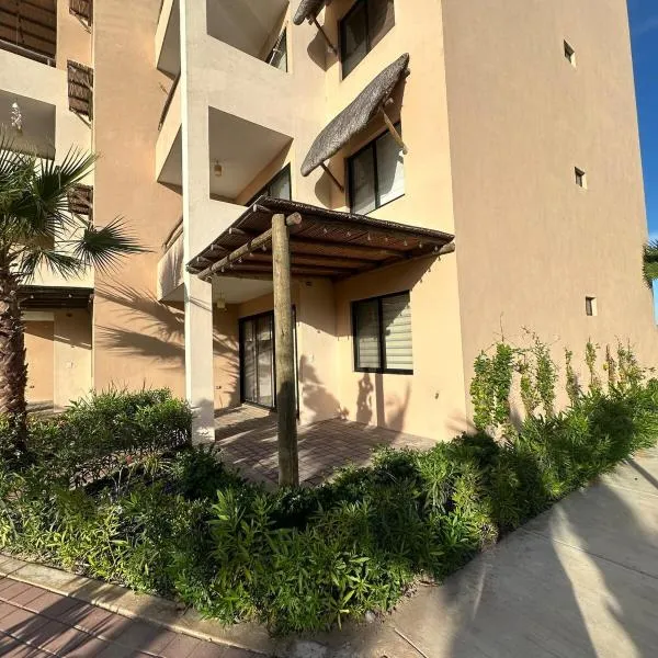 Punta Paraiso Departamento, hotel en Isla de Redo