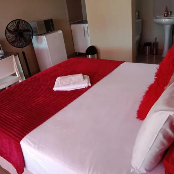 Rasesa Guesthouse, Hotel in Soshanguve