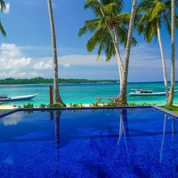 Nasara Resort Mentawai, Hotel in Tuapejat