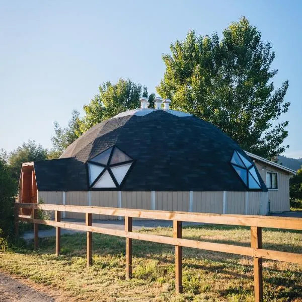 Domo y Cabaña los Queltehues, Hotel in Concepción