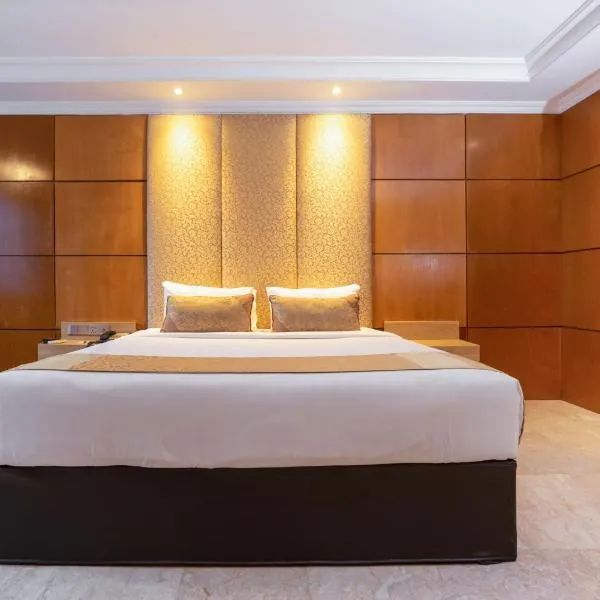 Hotel Bumi Senyiur，位于沙马林达的酒店