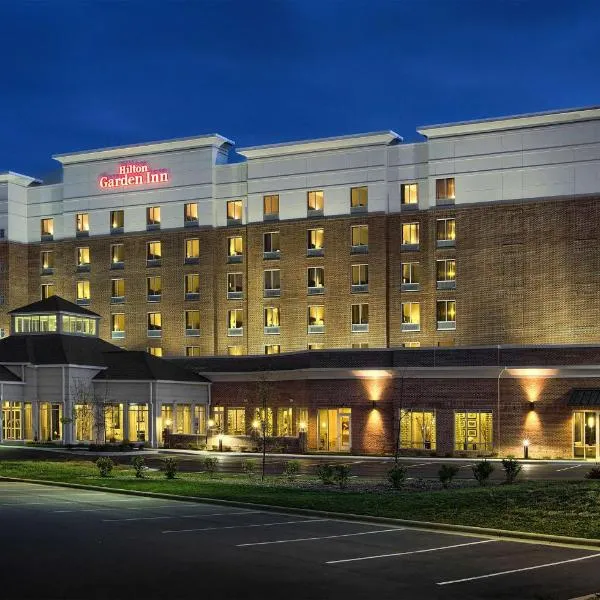 Hilton Garden Inn Raleigh Cary, ξενοδοχείο σε Cary
