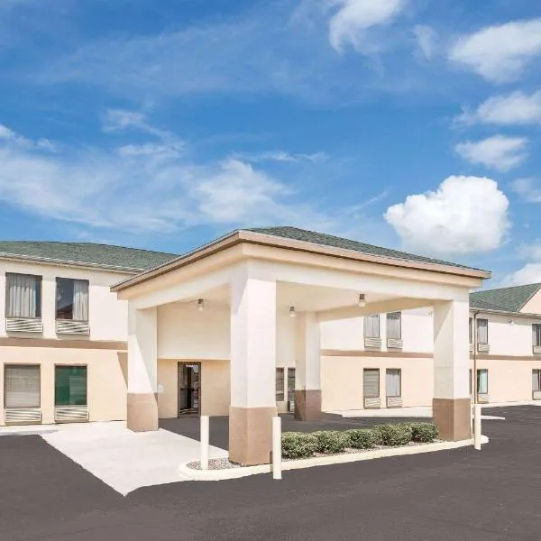 Super 8 by Wyndham Galesburg, hôtel à Galesburg