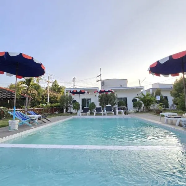 Aona Resort Kohlarn, hotel in Ko Larn