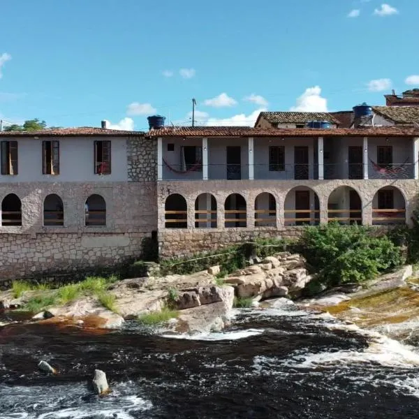 Pousada Serra Grisante、レンソイスのホテル