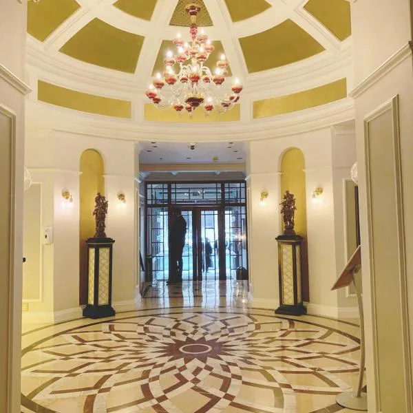 Taj Cape Town - Large 5 star luxury suite with kitchenette, hotel amenities โรงแรมในเคปทาวน์