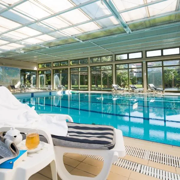 Hotel Villa Undulna - Terme della Versilia, khách sạn ở Cinquale