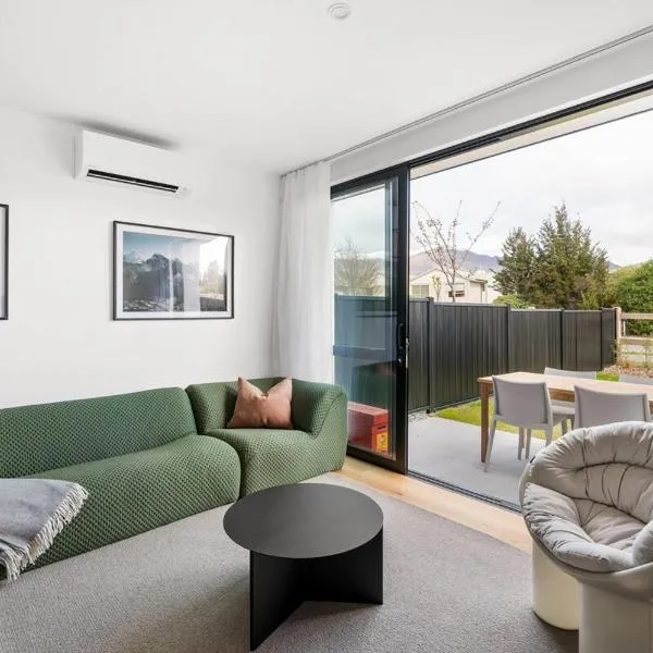 Architect's Townhouse in Wanaka, hotel in Wanaka