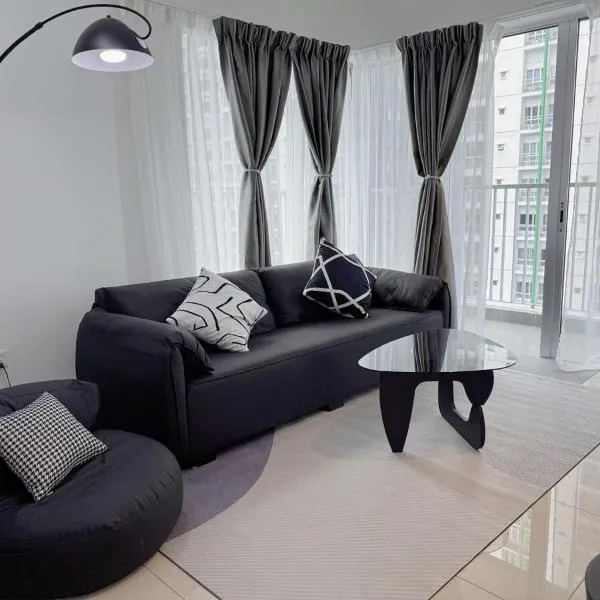 NEW Minimalist Cozy 3R3B SgBesi - 6 pax, hotel in Kuala Lumpur