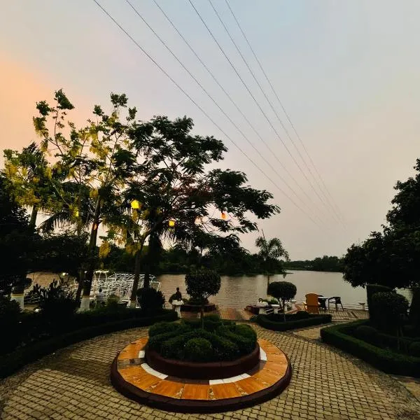 Rangauti Resort, hôtel à Binesri