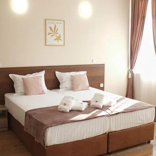 Self Check-in Семеен Хотел Рудин, hotel v destinaci Stara Zagora