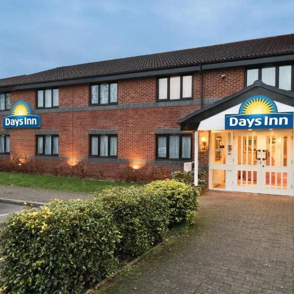 Days Inn Michaelwood M5, מלון בFalfield